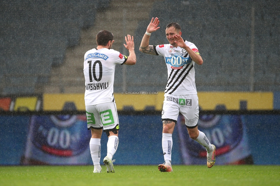 Sturm Graz - Rapid Wien
Oesterreichische Fussball Bundesliga, 31. Runde, SK Sturm Graz - SK Rapid Wien, Stadion Liebenau Graz, 16.05.2021. 

Foto zeigt Otar Kiteishvili (Sturm) und Jakob Jantscher (Sturm)
Schlüsselwörter: COVID19 geisterspiel