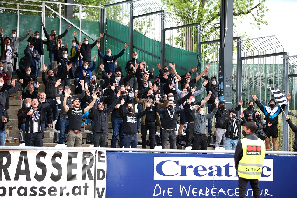 Wolfsberg - Sturm Graz
Oesterreichische Fussball Bundesliga, 32. Runde, Wolfsberger AC - SK Sturm Graz, Lavanttal Arena Wolfsberg, 22.05.2021. 

Foto zeigt Fans von Sturm
