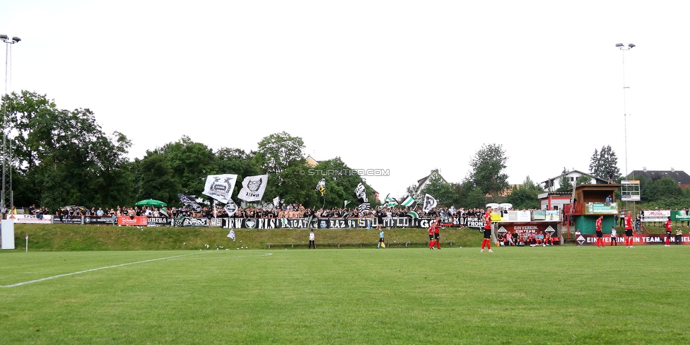 Stadl-Paura - Sturm Graz
OEFB Cup, 1. Runde, ATSV Stadl-Paura - SK Sturm Graz, Maximilian-Pagl-Stadion Stadl-Paura, 17.07.2021. 

Foto zeigt Fans von Sturm
