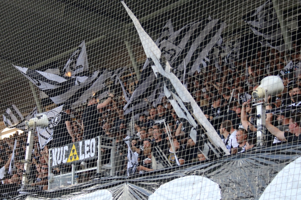 Sturm Graz - RB Salzburg
Oesterreichische Fussball Bundesliga, 1. Runde, SK Sturm Graz - FC RB Salzburg, Stadion Liebenau Graz, 23.07.2021. 

Foto zeigt Fans von Sturm mit einem Spruchband
Schlüsselwörter: vorsaenger brigata