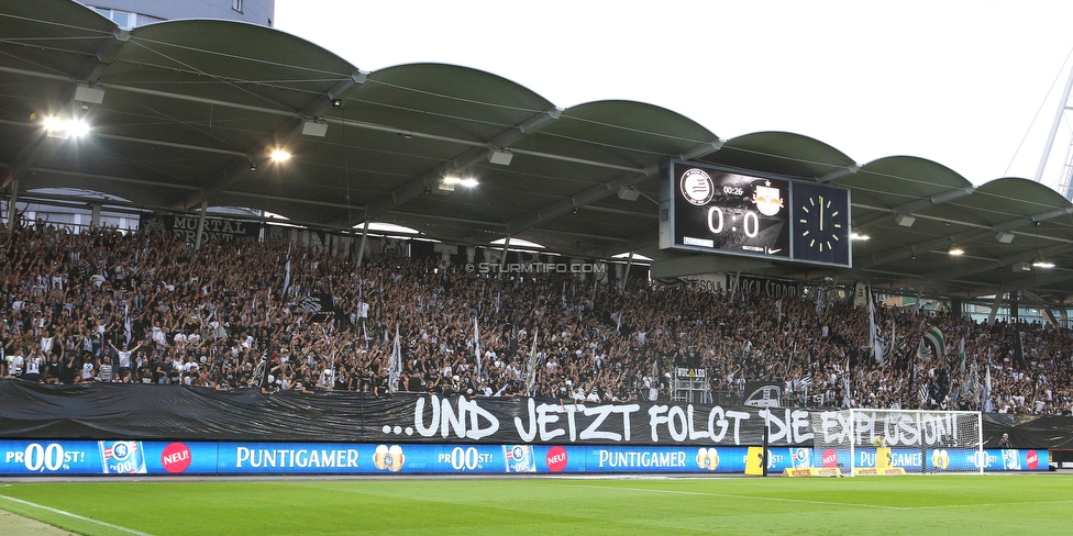 Sturm Graz - RB Salzburg
Oesterreichische Fussball Bundesliga, 1. Runde, SK Sturm Graz - FC RB Salzburg, Stadion Liebenau Graz, 23.07.2021. 

Foto zeigt Fans von Sturm mit einem Spruchband
