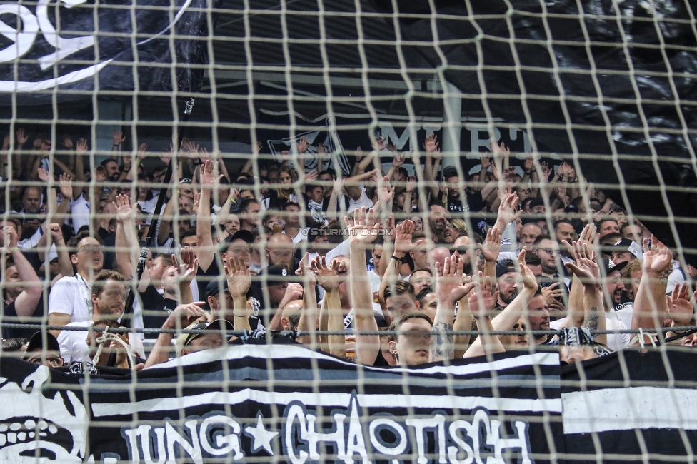 Sturm Graz - RB Salzburg
Oesterreichische Fussball Bundesliga, 1. Runde, SK Sturm Graz - FC RB Salzburg, Stadion Liebenau Graz, 23.07.2021. 

Foto zeigt Fans von Sturm
Schlüsselwörter: bastion