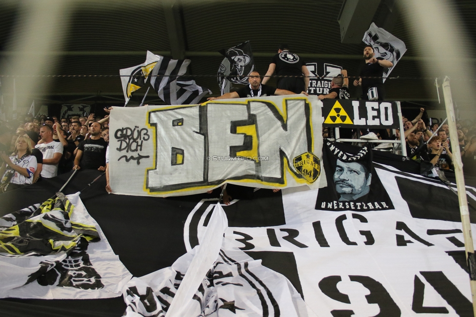 Sturm Graz - RB Salzburg
Oesterreichische Fussball Bundesliga, 1. Runde, SK Sturm Graz - FC RB Salzburg, Stadion Liebenau Graz, 23.07.2021. 

Foto zeigt Fans von Sturm mit einem Spruchband
Schlüsselwörter: brigata baby