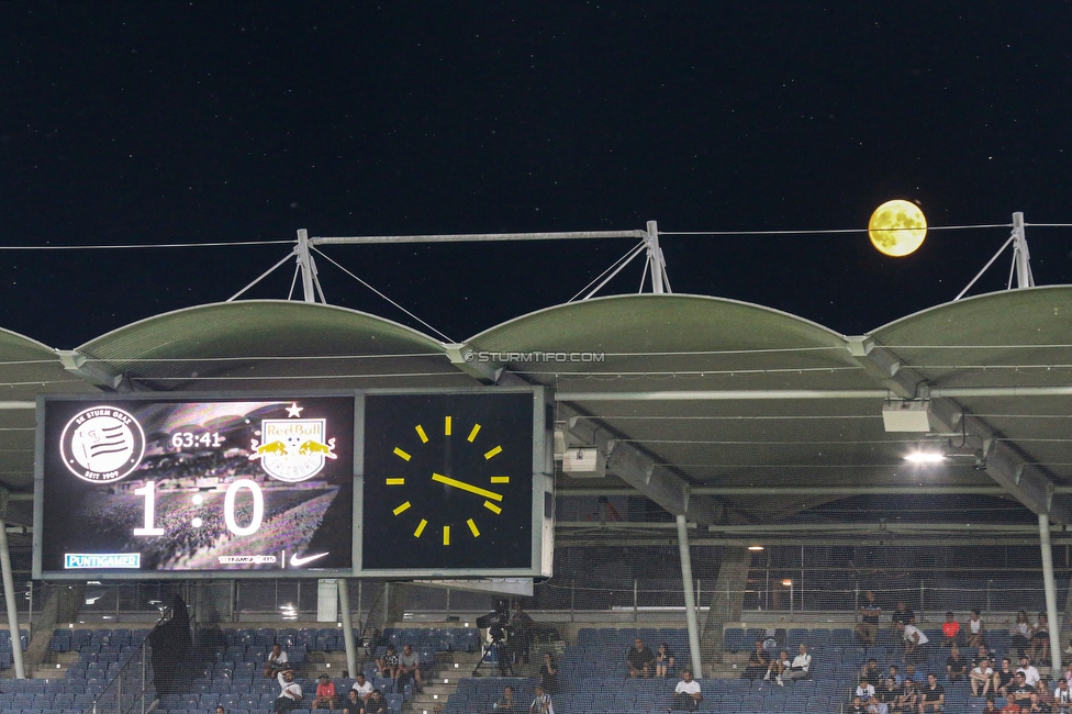 Sturm Graz - RB Salzburg
Oesterreichische Fussball Bundesliga, 1. Runde, SK Sturm Graz - FC RB Salzburg, Stadion Liebenau Graz, 23.07.2021. 

Foto zeigt die Anzeigetafel und den Mond
