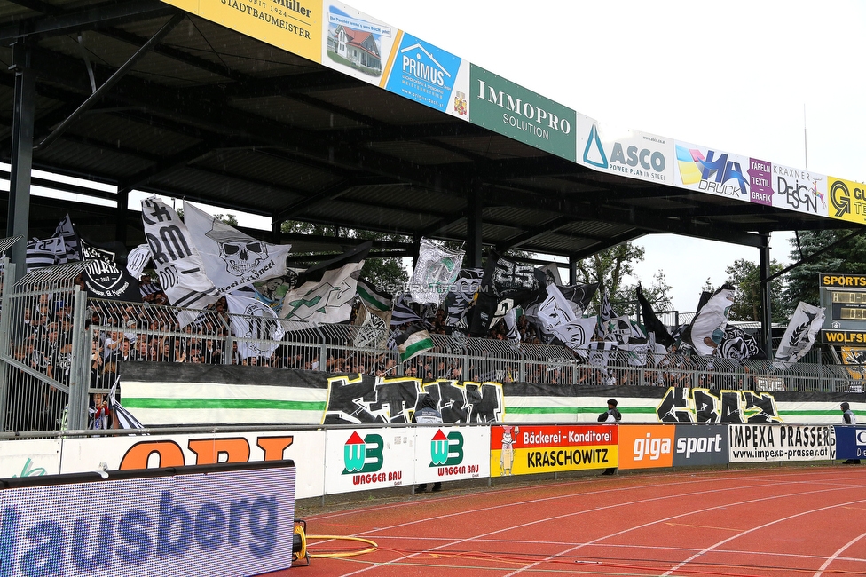 Wolfsberg - Sturm Graz
Oesterreichische Fussball Bundesliga, 2. Runde, Wolfsberger AC - SK Sturm Graz, Lavanttal Arena Wolfsberg, 01.08.2021. 

Foto zeigt Fans von Sturm
