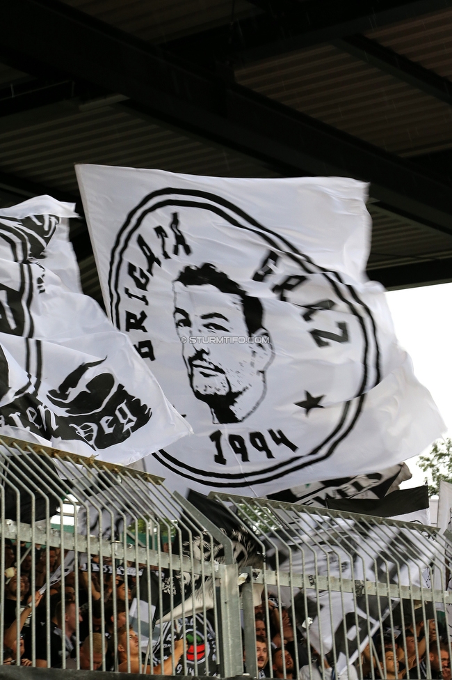 Wolfsberg - Sturm Graz
Oesterreichische Fussball Bundesliga, 2. Runde, Wolfsberger AC - SK Sturm Graz, Lavanttal Arena Wolfsberg, 01.08.2021. 

Foto zeigt Fans von Sturm
Schlüsselwörter: brigata