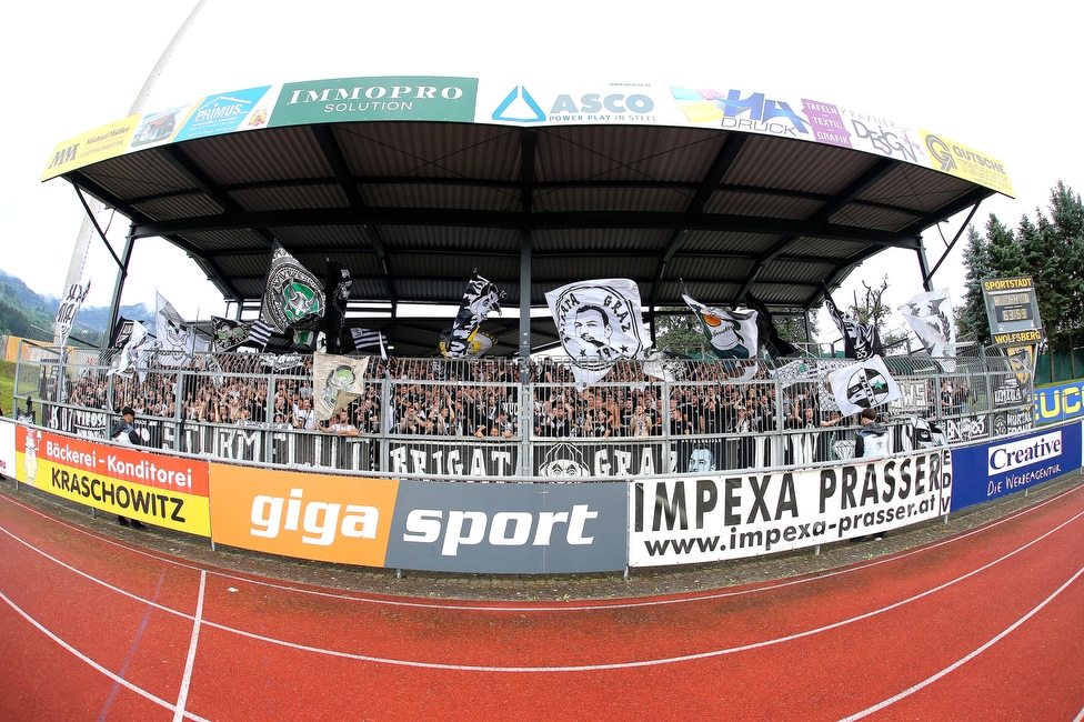 Wolfsberg - Sturm Graz
Oesterreichische Fussball Bundesliga, 2. Runde, Wolfsberger AC - SK Sturm Graz, Lavanttal Arena Wolfsberg, 01.08.2021. 

Foto zeigt Fans von Sturm
