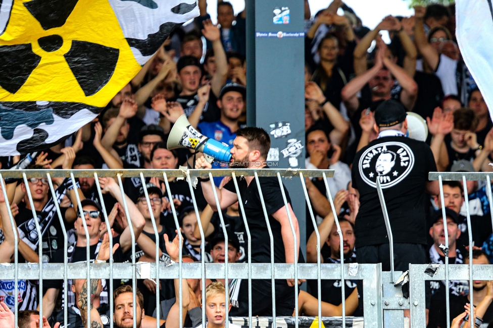 Wolfsberg - Sturm Graz
Oesterreichische Fussball Bundesliga, 2. Runde, Wolfsberger AC - SK Sturm Graz, Lavanttal Arena Wolfsberg, 01.08.2021. 

Foto zeigt Fans von Sturm
Schlüsselwörter: brigata vorsaenger