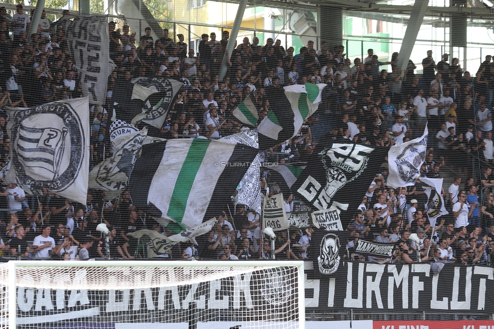 Sturm Graz - Altach
Oesterreichische Fussball Bundesliga, 3. Runde, SK Sturm Graz - SCR Altach, Stadion Liebenau Graz, 07.08.2021. 

Foto zeigt Fans von Sturm
Schlüsselwörter: sturmflut