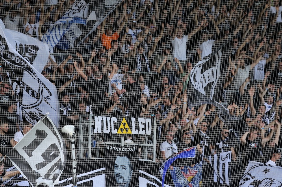 Sturm Graz - Altach
Oesterreichische Fussball Bundesliga, 3. Runde, SK Sturm Graz - SCR Altach, Stadion Liebenau Graz, 07.08.2021. 

Foto zeigt Fans von Sturm
Schlüsselwörter: brigata vorsaenger