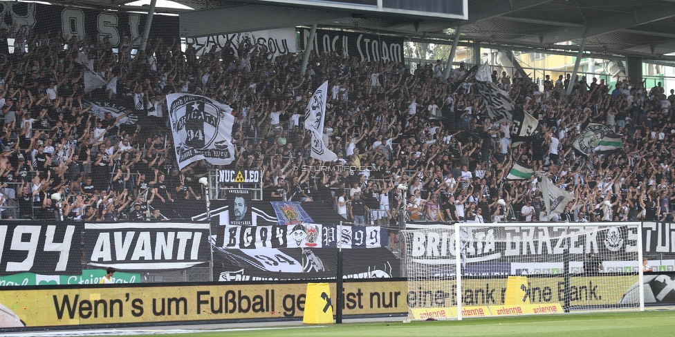 Sturm Graz - Altach
Oesterreichische Fussball Bundesliga, 3. Runde, SK Sturm Graz - SCR Altach, Stadion Liebenau Graz, 07.08.2021. 

Foto zeigt Fans von Sturm
