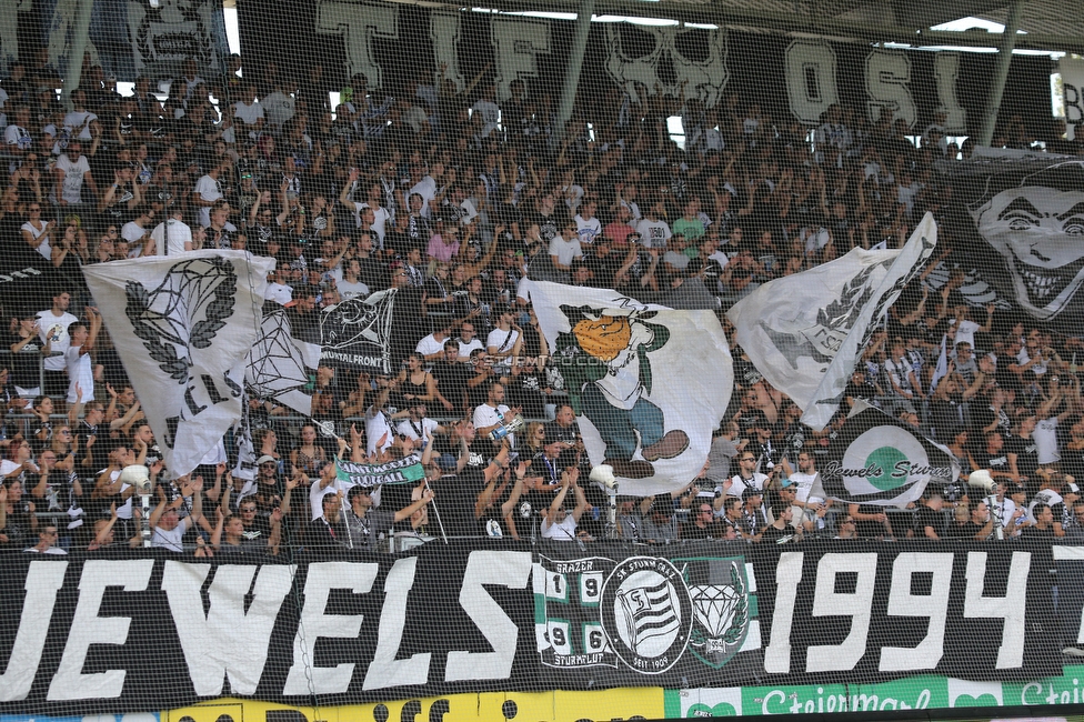 Sturm Graz - Altach
Oesterreichische Fussball Bundesliga, 3. Runde, SK Sturm Graz - SCR Altach, Stadion Liebenau Graz, 07.08.2021. 

Foto zeigt Fans von Sturm
Schlüsselwörter: jewels sturmflut