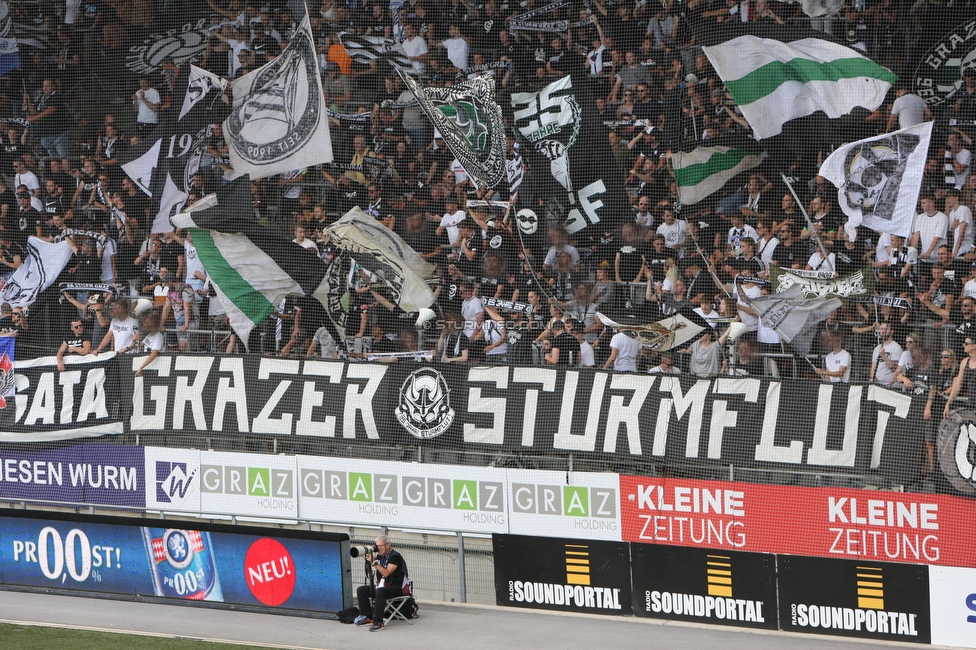 Sturm Graz - Altach
Oesterreichische Fussball Bundesliga, 3. Runde, SK Sturm Graz - SCR Altach, Stadion Liebenau Graz, 07.08.2021. 

Foto zeigt Fans von Sturm
Schlüsselwörter: sturmflut