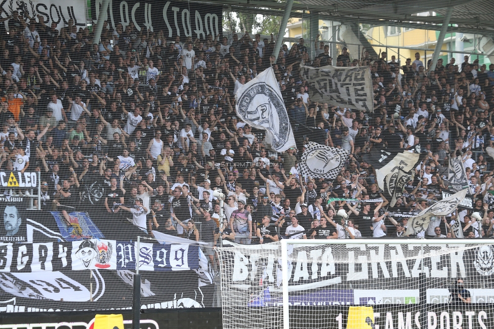 Sturm Graz - Altach
Oesterreichische Fussball Bundesliga, 3. Runde, SK Sturm Graz - SCR Altach, Stadion Liebenau Graz, 07.08.2021. 

Foto zeigt Fans von Sturm
Schlüsselwörter: brigata