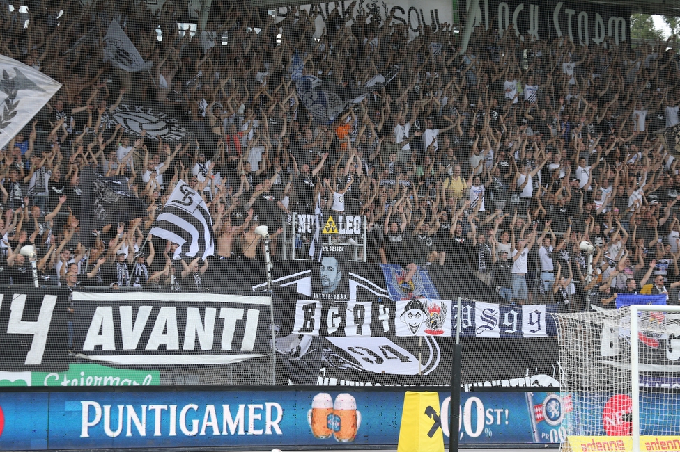 Sturm Graz - Altach
Oesterreichische Fussball Bundesliga, 3. Runde, SK Sturm Graz - SCR Altach, Stadion Liebenau Graz, 07.08.2021. 

Foto zeigt Fans von Sturm
Schlüsselwörter: brigata