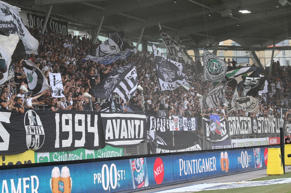 Sturm Graz - Altach
Oesterreichische Fussball Bundesliga, 3. Runde, SK Sturm Graz - SCR Altach, Stadion Liebenau Graz, 07.08.2021. 

Foto zeigt Fans von Sturm
