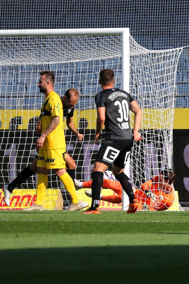 Sturm Graz - Altach
Oesterreichische Fussball Bundesliga, 3. Runde, SK Sturm Graz - SCR Altach, Stadion Liebenau Graz, 07.08.2021. 

Foto zeigt Jon Gorenc-Stankovic (Sturm), Ivan Ljubic (Sturm) und Tino Casali (Altach)
Schlüsselwörter: torjubel