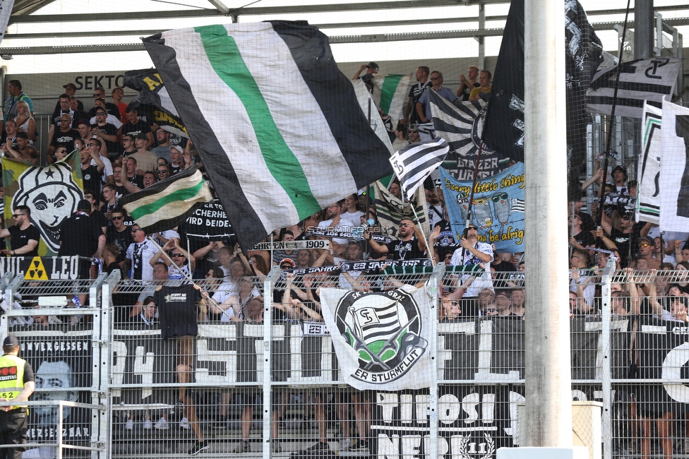 LASK - Sturm Graz
Oesterreichische Fussball Bundesliga, 4. Runde, LASK - SK Sturm Graz, Waldstadion Pasching, 15.08.2021. 

Foto zeigt Fans von Sturm
Schlüsselwörter: sturmflut