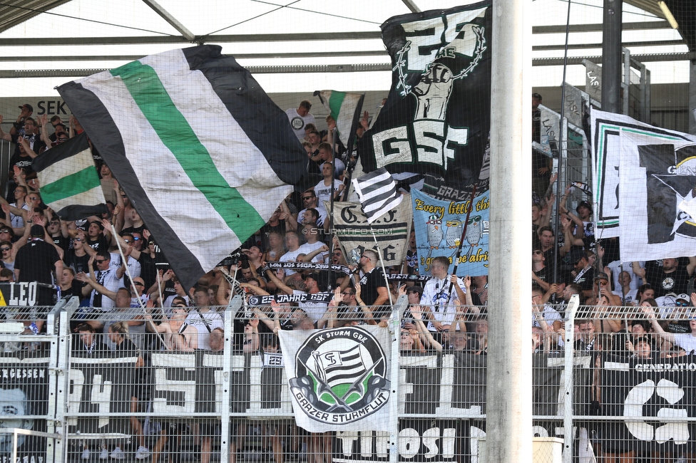 LASK - Sturm Graz
Oesterreichische Fussball Bundesliga, 4. Runde, LASK - SK Sturm Graz, Waldstadion Pasching, 15.08.2021. 

Foto zeigt Fans von Sturm
Schlüsselwörter: sturmflut