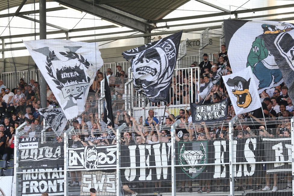 LASK - Sturm Graz
Oesterreichische Fussball Bundesliga, 4. Runde, LASK - SK Sturm Graz, Waldstadion Pasching, 15.08.2021. 

Foto zeigt Fans von Sturm
Schlüsselwörter: bastion unita jewels