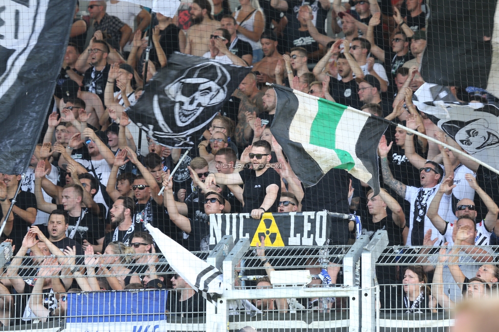 LASK - Sturm Graz
Oesterreichische Fussball Bundesliga, 4. Runde, LASK - SK Sturm Graz, Waldstadion Pasching, 15.08.2021. 

Foto zeigt Fans von Sturm
Schlüsselwörter: brigata vorsaenger