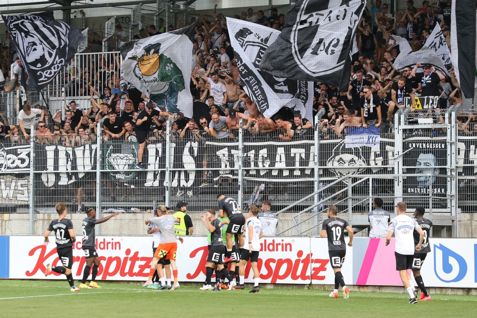 LASK - Sturm Graz
Oesterreichische Fussball Bundesliga, 4. Runde, LASK - SK Sturm Graz, Waldstadion Pasching, 15.08.2021. 

Foto zeigt die Mannschaft von Sturm und Fans von Sturm
Schlüsselwörter: torjubel