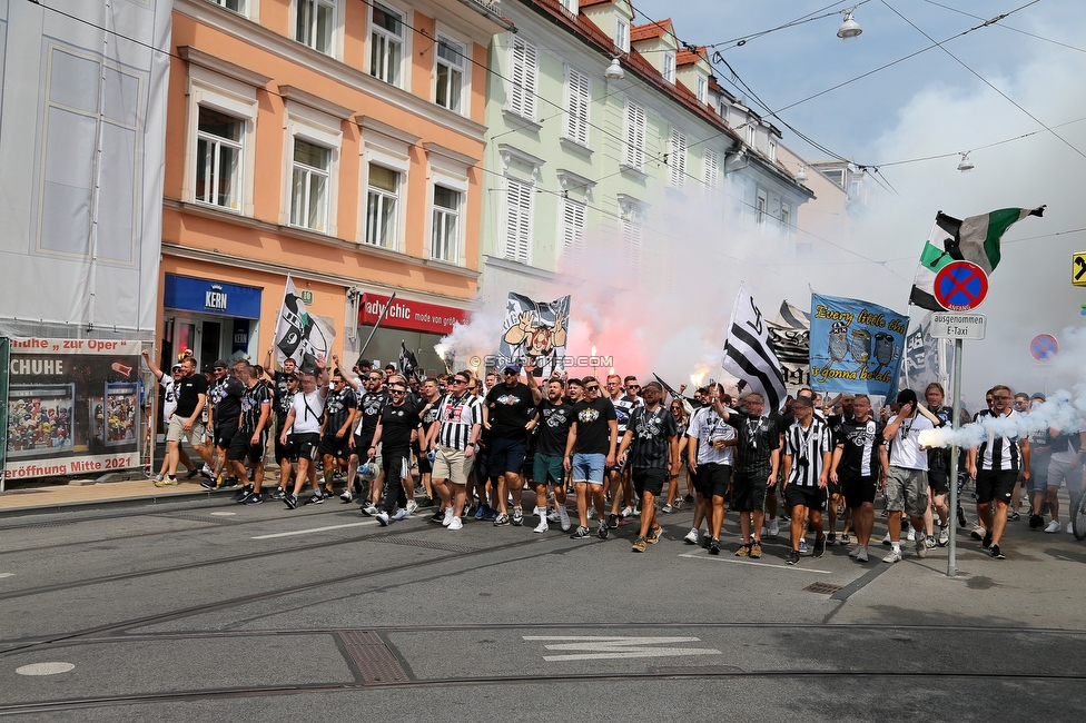 Sturm Graz - Austria Wien
Oesterreichische Fussball Bundesliga, 5. Runde, SK Sturm Graz - FK Austria Wien, Stadion Liebenau Graz, 22.08.2021. 

Foto zeigt Fans von Sturm beim Corteo
Schlüsselwörter: pyrotechnik