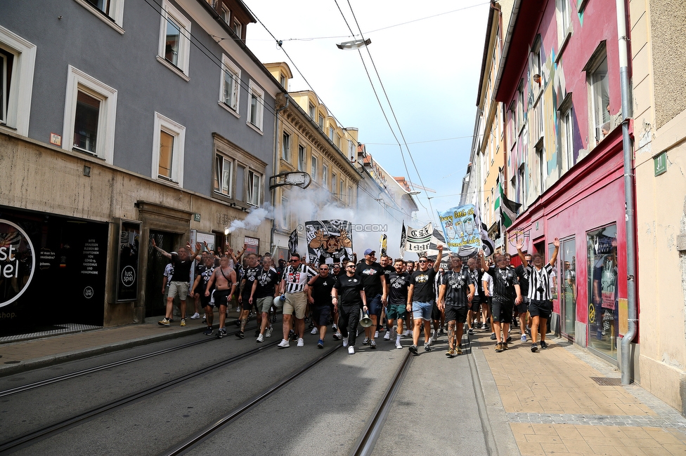 Sturm Graz - Austria Wien
Oesterreichische Fussball Bundesliga, 5. Runde, SK Sturm Graz - FK Austria Wien, Stadion Liebenau Graz, 22.08.2021. 

Foto zeigt Fans von Sturm beim Corteo
Schlüsselwörter: pyrotechnik