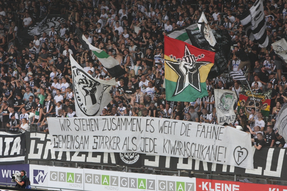 Sturm Graz - Austria Wien
Oesterreichische Fussball Bundesliga, 5. Runde, SK Sturm Graz - FK Austria Wien, Stadion Liebenau Graz, 22.08.2021. 

Foto zeigt Fans von Sturm mit einem Spruchband
Schlüsselwörter: sturmflut