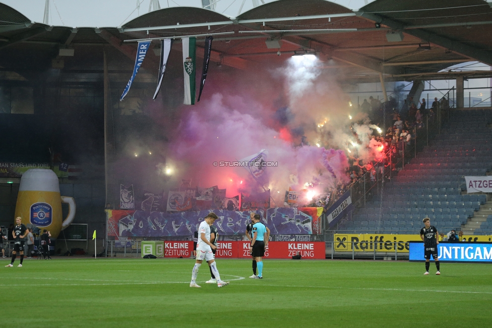 Sturm Graz - Austria Wien
Oesterreichische Fussball Bundesliga, 5. Runde, SK Sturm Graz - FK Austria Wien, Stadion Liebenau Graz, 22.08.2021. 

Foto zeigt Fans von Austria Wien mit einer Choreografie
Schlüsselwörter: pyrotechnik