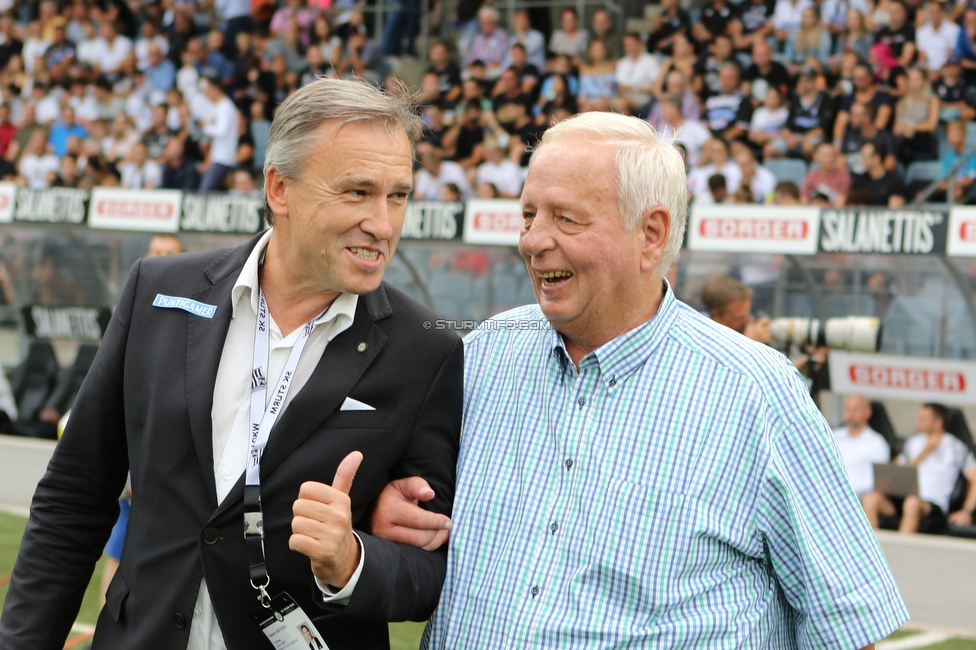 Sturm Graz - Austria Wien
Oesterreichische Fussball Bundesliga, 5. Runde, SK Sturm Graz - FK Austria Wien, Stadion Liebenau Graz, 22.08.2021. 

Foto zeigt Christian Jauk (Praesident Sturm) und Hans Fedl (Ehrenpraesident Sturm)
