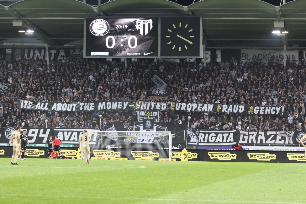 Sturm Graz - Mura
UEFA Europa League Playoff, SK Sturm Graz - NS Mura, Stadion Liebenau Graz, 26.08.2021. 

Foto zeigt Fans von Sturm mit einem Spruchband
Schlüsselwörter: uefa