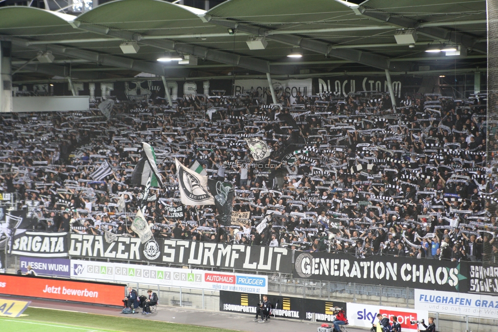 Sturm Graz - Mura
UEFA Europa League Playoff, SK Sturm Graz - NS Mura, Stadion Liebenau Graz, 26.08.2021. 

Foto zeigt Fans von Sturm
Schlüsselwörter: sturmflut generationchaos schals