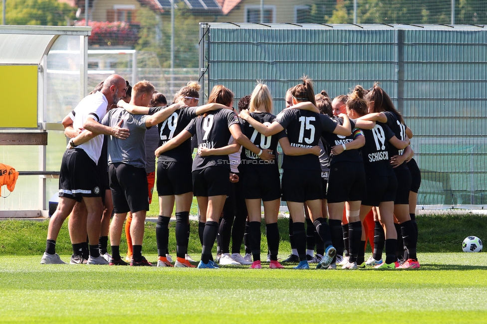 Sturm Damen - Vienna
OEFB Frauen Bundesliga, 2. Runde, SK Sturm Graz Damen - First Vienna FC 1894,  Trainingszentrum Messendorf Graz, 04.09.2021. 

Foto zeigt die Mannschaft der Sturm Damen
