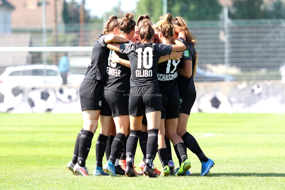 Sturm Damen - Vienna
OEFB Frauen Bundesliga, 2. Runde, SK Sturm Graz Damen - First Vienna FC 1894,  Trainingszentrum Messendorf Graz, 04.09.2021. 

Foto zeigt Julia Magerl (Sturm Damen), Sophie Maierhofer (Sturm Damen), Andrea Glibo (Sturm Damen) und Annabel Schasching (Sturm Damen)
Schlüsselwörter: torjubel