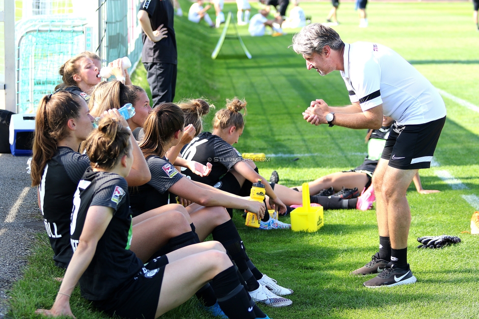 Sturm Damen - Vienna
OEFB Frauen Bundesliga, 2. Runde, SK Sturm Graz Damen - First Vienna FC 1894,  Trainingszentrum Messendorf Graz, 04.09.2021. 

Foto zeigt Christian Lang (Cheftrainer Sturm Damen)
