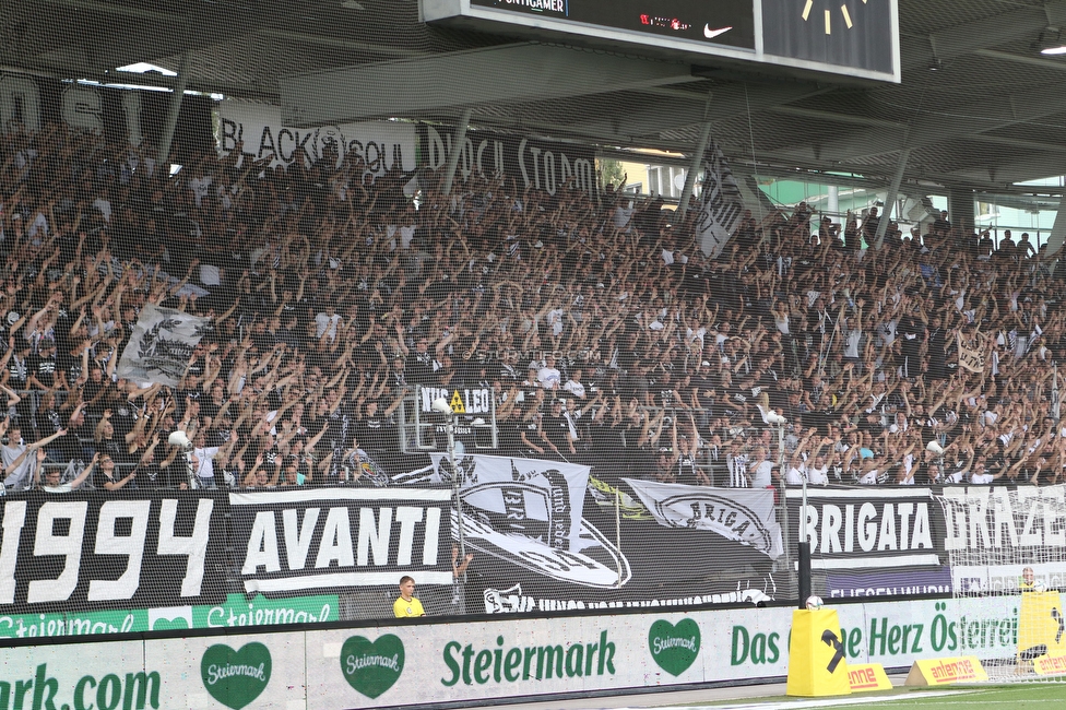 Sturm Graz - Austria Klagenfurt
Oesterreichische Fussball Bundesliga, 7. Runde, SK Sturm Graz - SK Austria Klagenfurt, Stadion Liebenau Graz, 12.09.2021. 

Foto zeigt Fans von Sturm
Schlüsselwörter: sturmflut brigata