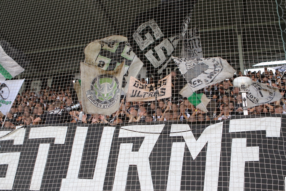 Sturm Graz - Austria Klagenfurt
Oesterreichische Fussball Bundesliga, 7. Runde, SK Sturm Graz - SK Austria Klagenfurt, Stadion Liebenau Graz, 12.09.2021. 

Foto zeigt Fans von Sturm
Schlüsselwörter: sturmflut