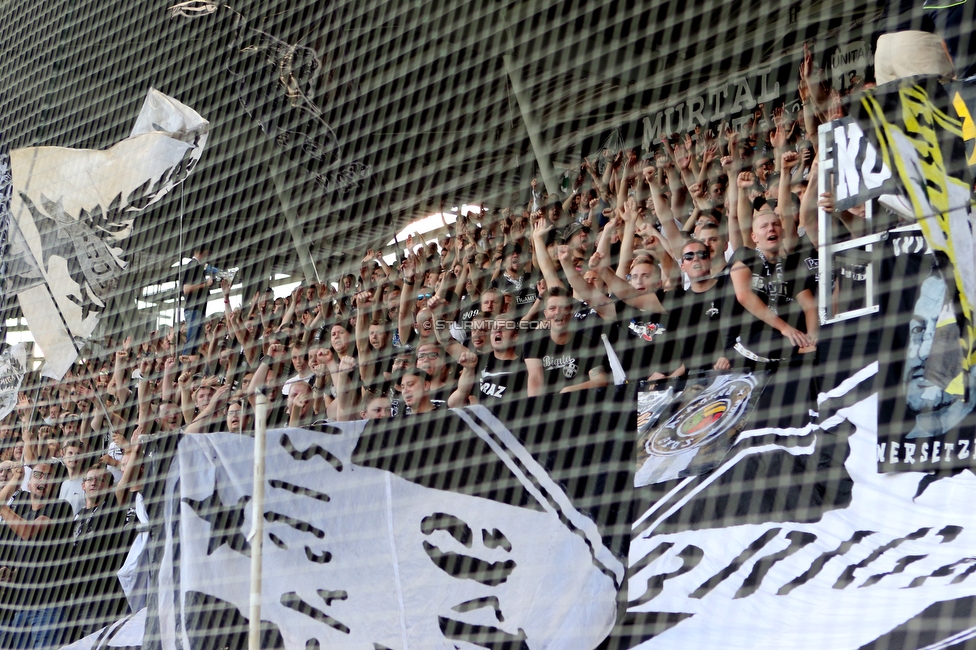 Sturm Graz - Austria Klagenfurt
Oesterreichische Fussball Bundesliga, 7. Runde, SK Sturm Graz - SK Austria Klagenfurt, Stadion Liebenau Graz, 12.09.2021. 

Foto zeigt Fans von Sturm
Schlüsselwörter: brigata