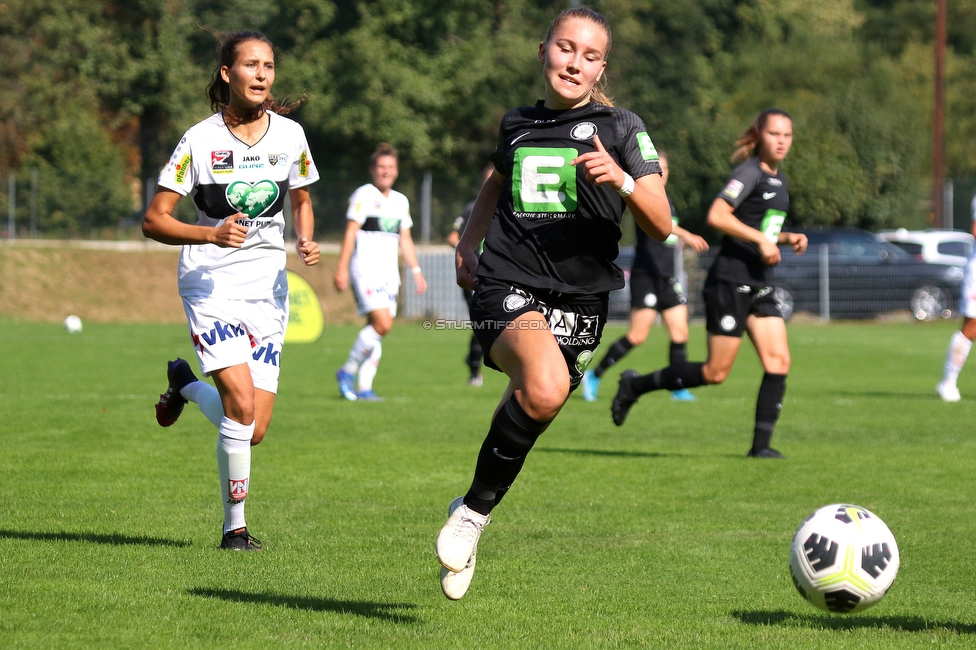 Sturm Damen - Altach Vorderland
OEFB Frauen Bundesliga, 3. Runde, SK Sturm Graz Damen - SPG Altach Vorderland,  STFV Platz Graz, 12.09.2021. 

Foto zeigt Anna Maria Wirnsberger (Sturm Damen)
