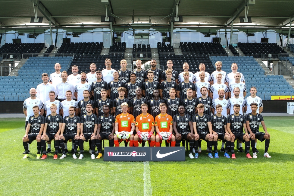 Sturm Graz Mannschaftsfoto
SK Sturm Graz Mannschaftsfoto, Stadion Liebenau Graz, 13.09.2021. 

Foto zeigt die Mannschaft von Sturm
