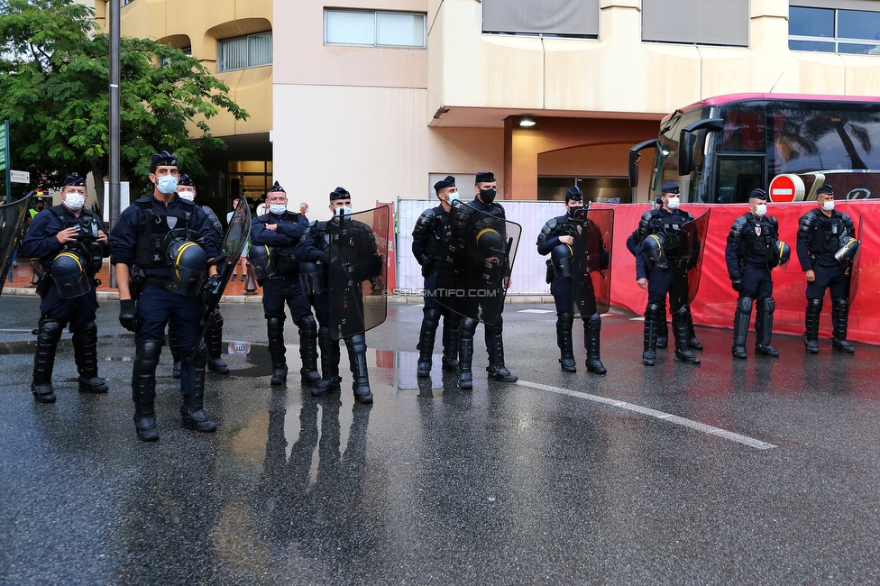 Monaco - Sturm Graz
UEFA Europa League Gruppenphase 1. Spieltag, AS Monaco - SK Sturm Graz, Stade Louis II, Monaco, 16.09.2021. 

Foto zeigt Polizei
