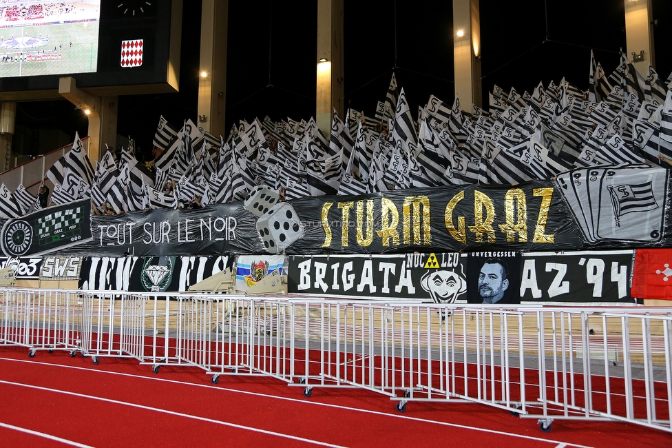 Monaco - Sturm Graz
UEFA Europa League Gruppenphase 1. Spieltag, AS Monaco - SK Sturm Graz, Stade Louis II, Monaco, 16.09.2021. 

Foto zeigt Fans von Sturm mit einer Choreografie
