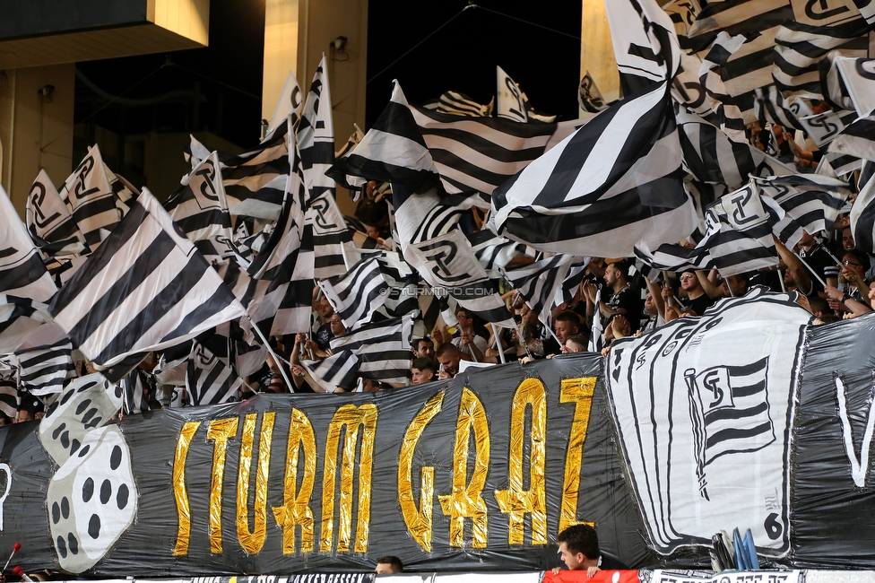 Monaco - Sturm Graz
UEFA Europa League Gruppenphase 1. Spieltag, AS Monaco - SK Sturm Graz, Stade Louis II, Monaco, 16.09.2021. 

Foto zeigt Fans von Sturm mit einer Choreografie
