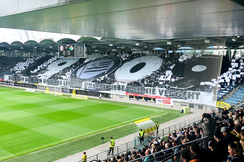 Sturm Graz - WSG Tirol
Oesterreichische Fussball Bundesliga, 8. Runde, SK Sturm Graz - WSG Tirol, Stadion Liebenau Graz, 19.09.2021. 

Foto zeigt Fans von Sturm mit einer Choreografie
