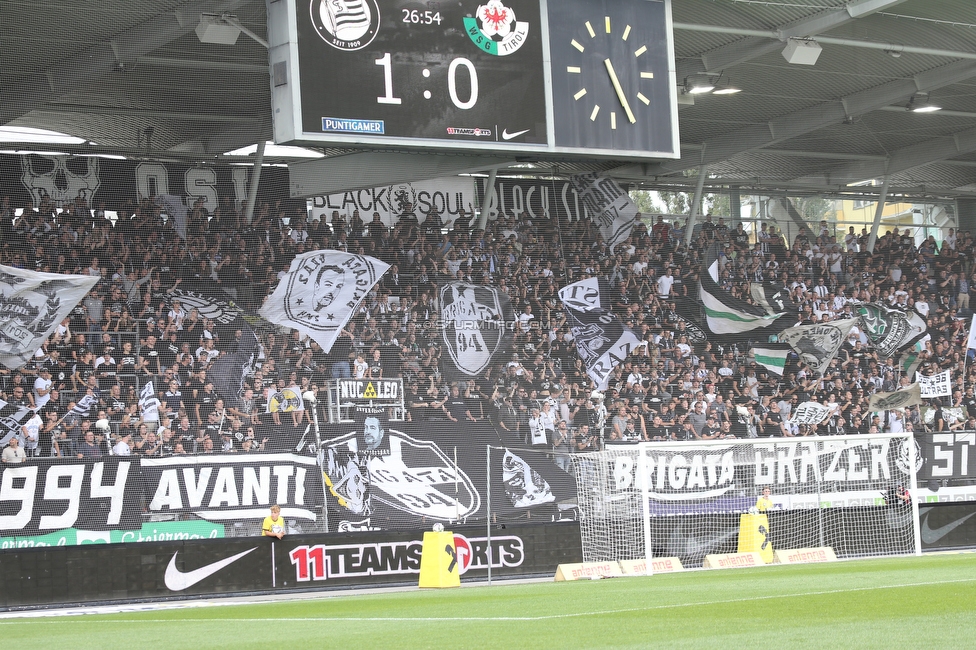 Sturm Graz - WSG Tirol
Oesterreichische Fussball Bundesliga, 8. Runde, SK Sturm Graz - WSG Tirol, Stadion Liebenau Graz, 19.09.2021. 

Foto zeigt Fans von Sturm
