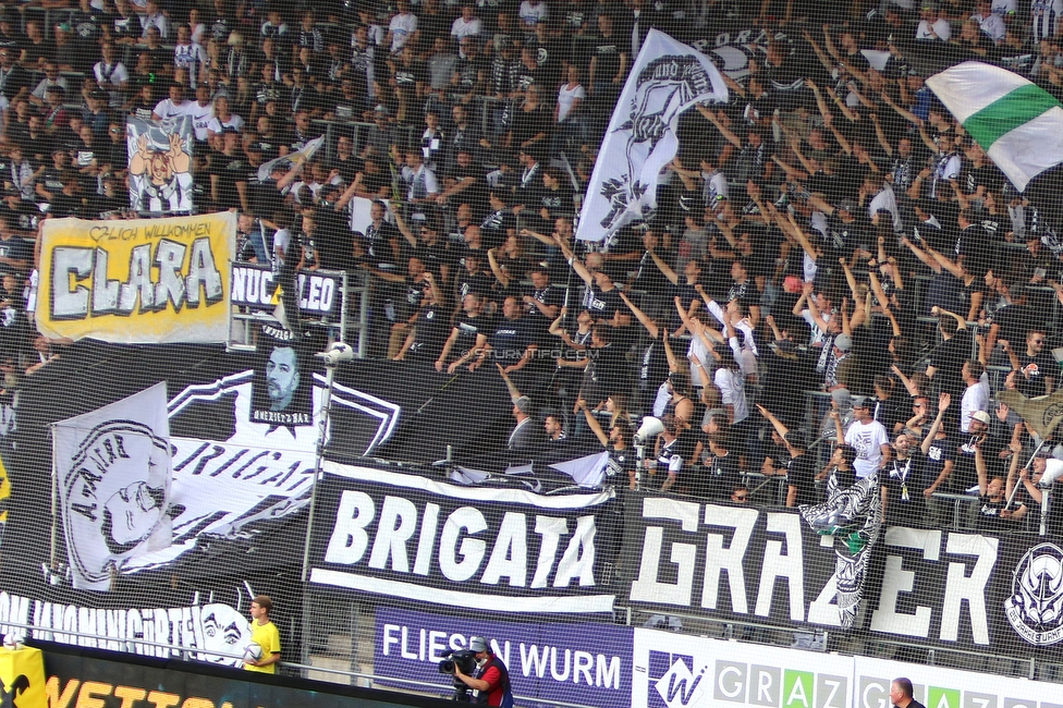 Sturm Graz - WSG Tirol
Oesterreichische Fussball Bundesliga, 8. Runde, SK Sturm Graz - WSG Tirol, Stadion Liebenau Graz, 19.09.2021. 

Foto zeigt Fans von Sturm mit einem Spruchband
Schlüsselwörter: baby brigata