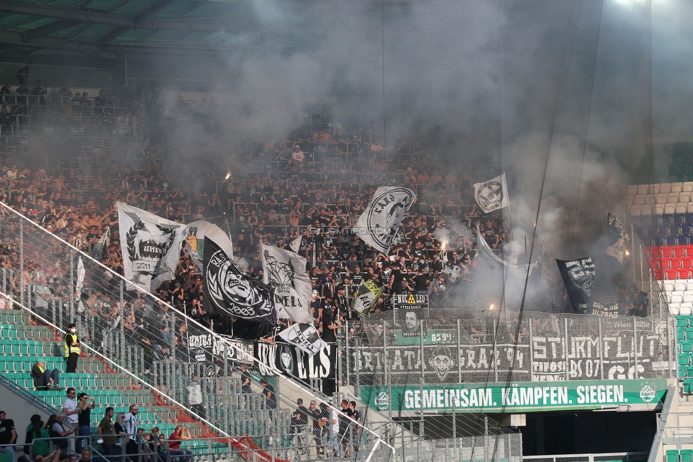 Rapid Wien - Sturm Graz
Oesterreichische Fussball Bundesliga, 9. Runde, SK Rapid Wien - SK Sturm Graz, Weststadion Wien, 26.09.2021. 

Foto zeigt Fans von Sturm
Schlüsselwörter: pyrotechnik