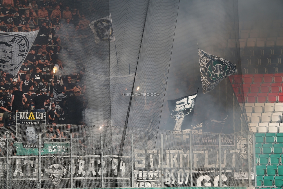 Rapid Wien - Sturm Graz
Oesterreichische Fussball Bundesliga, 9. Runde, SK Rapid Wien - SK Sturm Graz, Weststadion Wien, 26.09.2021. 

Foto zeigt Fans von Sturm
Schlüsselwörter: pyrotechnik