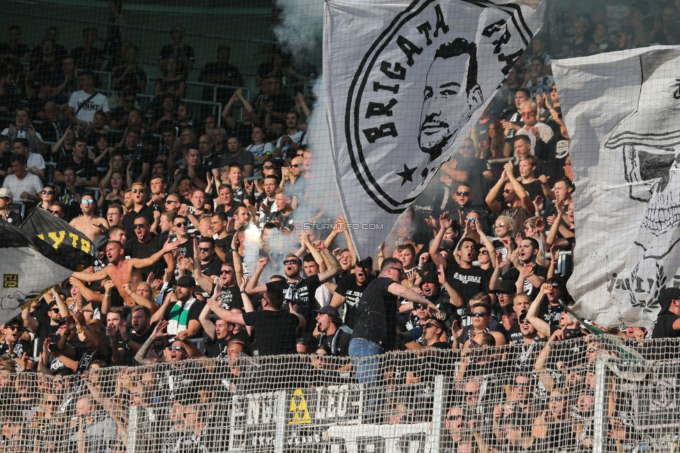 Rapid Wien - Sturm Graz
Oesterreichische Fussball Bundesliga, 9. Runde, SK Rapid Wien - SK Sturm Graz, Weststadion Wien, 26.09.2021. 

Foto zeigt Fans von Sturm
Schlüsselwörter: pyrotechnik